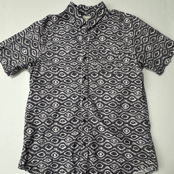 OBEY PROPAGANDA Other - OBEYTemple Short Sleeved T-Shirt SIZE XL